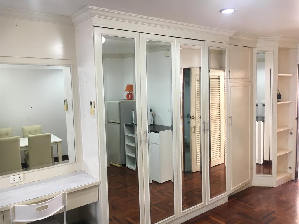 Sky Beach Apartment Патая Екстериор снимка